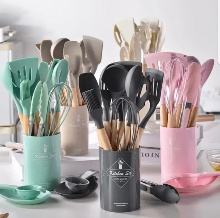 Silicone Kitchen Set 12 Pcs Whisk Ladle Brush Set